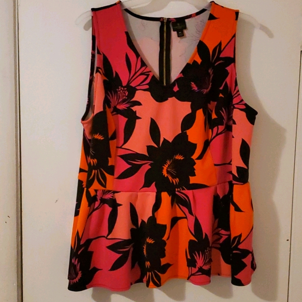 Gently Used Women's Casual Top